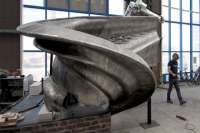 Работа над первым в мире 3D-печатным металлическим мостом кипит