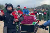 В РФ героизируют погибших на войне наемников "ЧВК Вагнера"