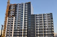 Под уже построенный в Киеве дом хотят подогнать документы на землю