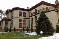 Владельцы элитных домов спокойно получают субсидии