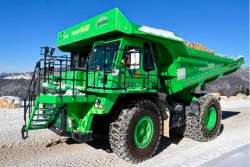 На стройплощадку вышел самый большой электрический самосвал в мире. Фото и видео