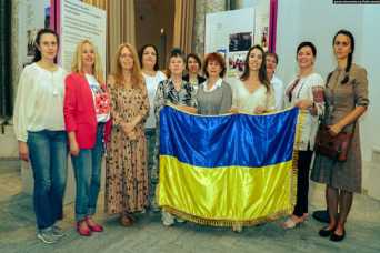 Истории женщин о жизни под обстрелами