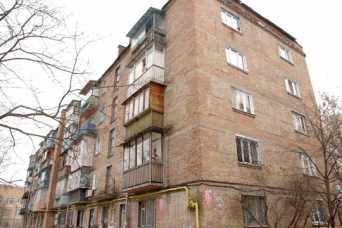 Вiдновлювальнi роботи на житлових будинках на вул. Межовiй викликали пiдозру прокуратури