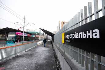 Сеть скоростного трамвая пополнилась двумя станциями