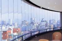 В Украине становится популярным безрамное остекление балконов