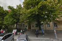 У Києвi заради збереження будинку-пам'ятки укрiплюють схил