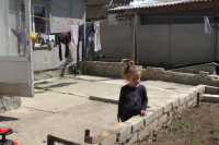 Семья одесситов бесплатно приютила три десятка переселенцев