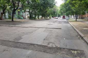 Николаевские дороги чинят местные депутаты