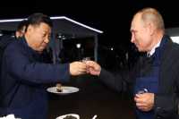 Россия делает грязную работу за Китай