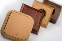 Изобретены полностью деревянные электророзетки и выключатели