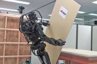 Роботов научили устанавливать гипсокартон