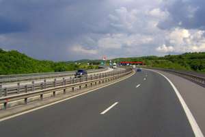 Дорогу от Запорожья до Киева починят за 130 млн. грн.