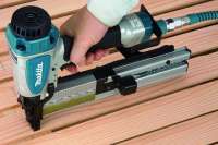 Как выбрать строительный степлер