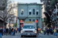 139-летний дом переехал на новое место