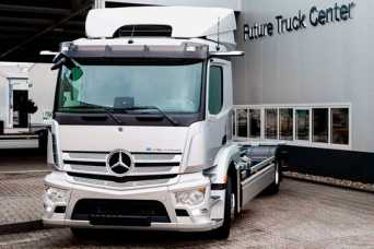 Mercedes-Benz начал серийное производство электрических грузовиков eActros