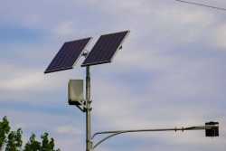 Пiд Львовом вперше влаштували вуличне освiтлення на сонячних панелях