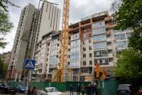 Пошкодженi в результатi росiйських обстрiлiв будинки в Подiльському районi вiдремонтували