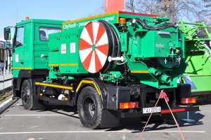 МАЗ разработал супермашину для очистки городских стоков