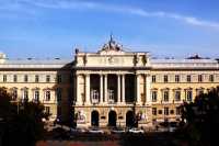 На реставрацiї головного корпусу ЛНУ iм. Франка вкрали грошi