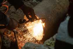 На Подолi вiдремонтували складний трубопровiд