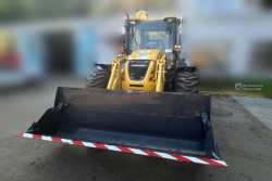 Днiпро отримав сучасний екскаватор-навантажувач з Японiї