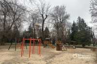 У днiпровських парках i скверах оновили 8 майданчикiв