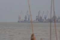 Военный эксперт - о российских военных кораблях в Черном море