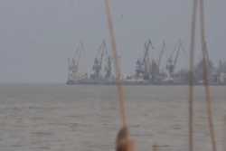 Военный эксперт - о российских военных кораблях в Черном море