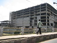 В Донецке на месте сквера построят торговый комплекс