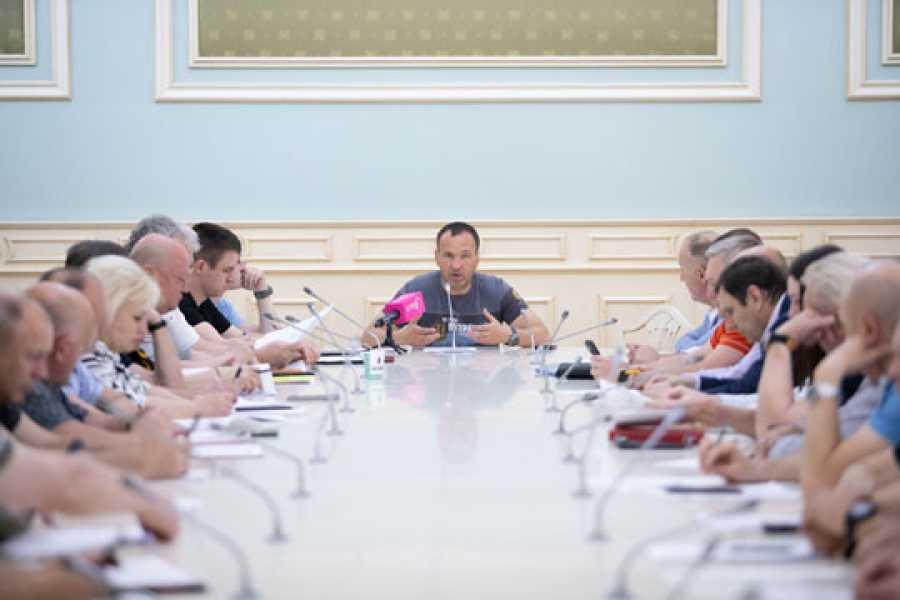 Київ починає готуватися до складного опалювального сезону