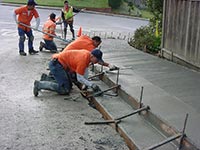 Дороги в Ровно будут ремонтировать свои люди