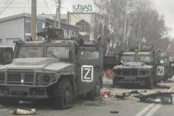 Узбекистанец каждый день под обстрелами кормит горячей едой сотни жителей Харькова