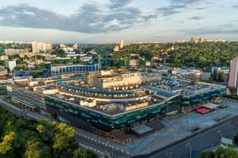 У российских олигархов забрали ТРЦ в Киеве