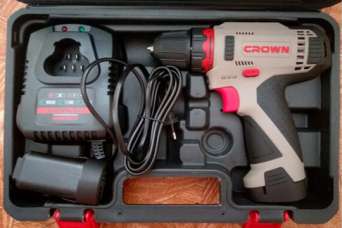 12-вольтовый аккумуляторный шуруповерт Crown CT21072HX. Обзор