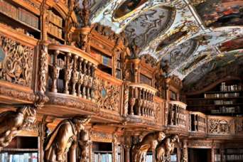 Какие людские пороки скрывает загадочная архитектура древней библиотеки