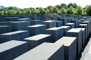 В наши дни некоторые памятники уже нельзя построить