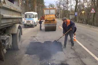Брюховичи возобновили дорожный ремонт