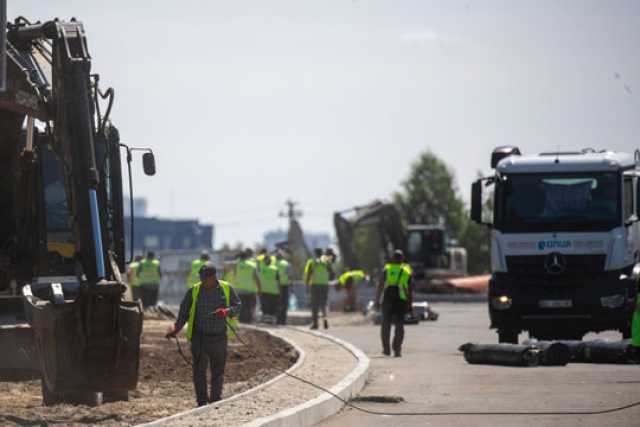 До осенi у Києвi вiдкриють вiдремонтовану дiлянку Великої Кiльцевої