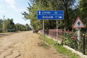 Львову не понравились дешевые ремонтники дорог