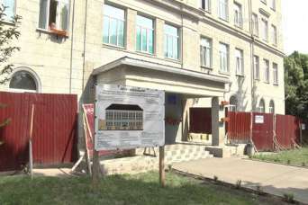 На ремонте черниговских школ и дорог украли 4 млн. грн.