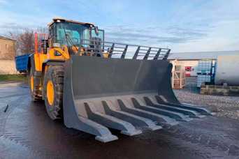 В Тернопольскую область «приехал на работу» новый погрузчик Volvo