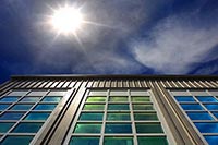 Новое умное окно выборочно блокирует солнечный свет или тепло