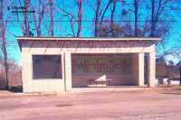 На хмельницькiй дорозi замiнили автопавiльйон