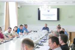 У Києвi обговорили прокладання iнженерних мереж на об'єктах "Київмiськбуду"