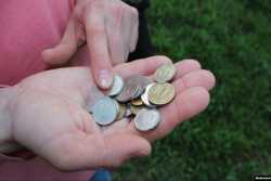 Накопления россиян тают