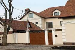 В Украине выпускают битумную черепицу, соотвествующую всем европейским требованиям