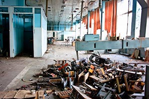 Компания не смогла построить ТФЦ вместо завода