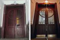 У Львовi вiдреставрували дверi-вiяло