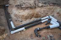 У Києвi без вiдключення споживачiв вiд гарячого водопостачання замiнили тепломережу