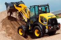 Komatsu представила новый компактный погрузчик WA80M-7